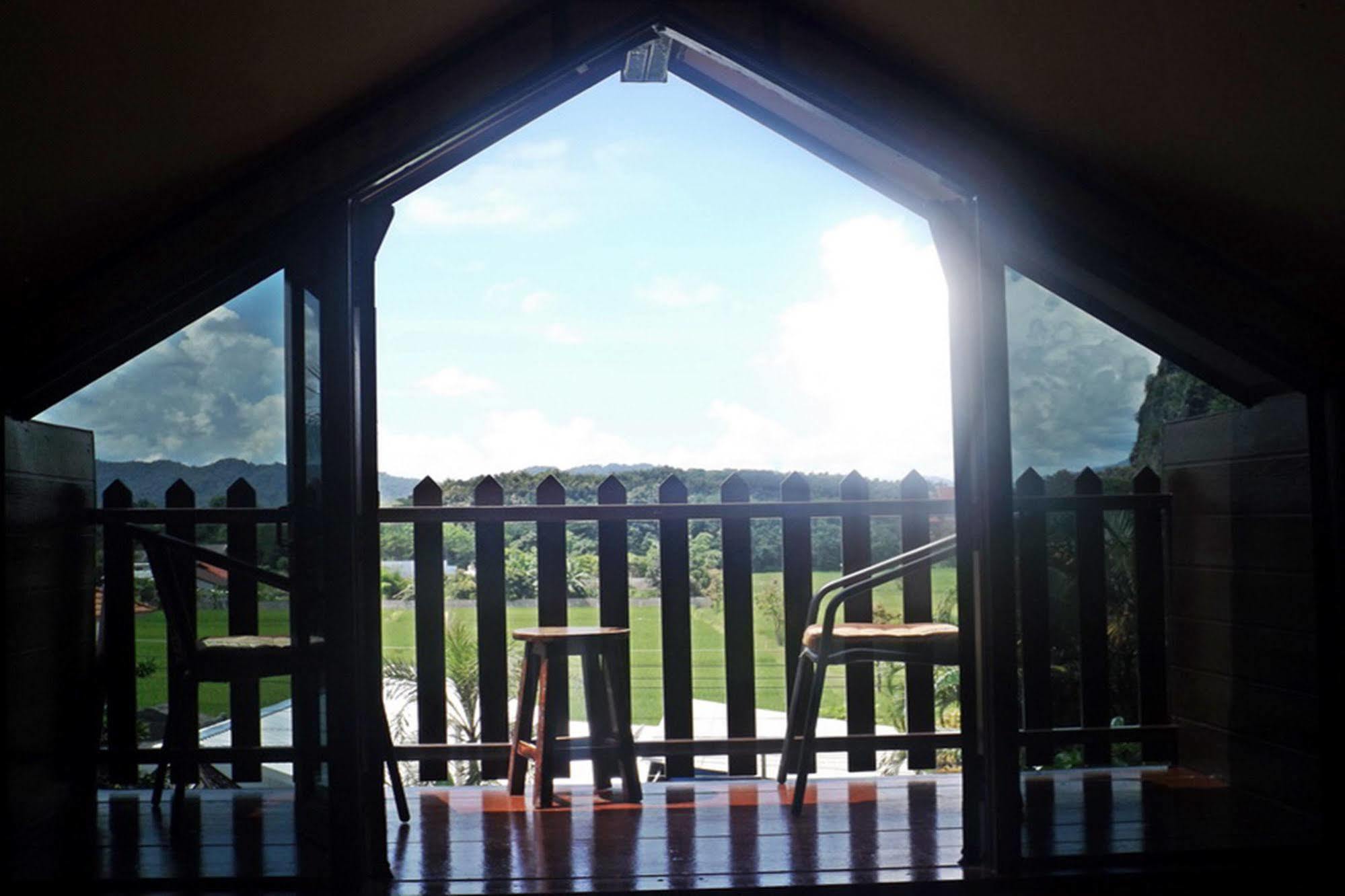 Homestay Chiangrai Chiang Rai Bagian luar foto